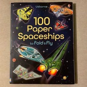 100 Paper Spaceships to fold and fly activity book